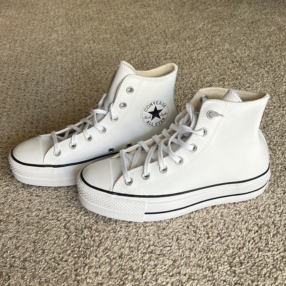 Chuck Taylor All Star Lift Platform Leather